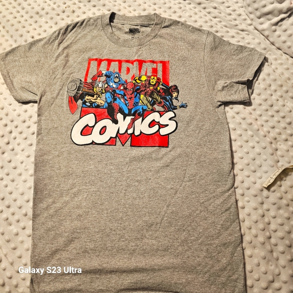 Marvel  Comics Gray T-Shirt